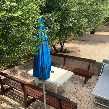 Camp Milo Moje Gasthuis Drvenik (Split-Dalmatia)