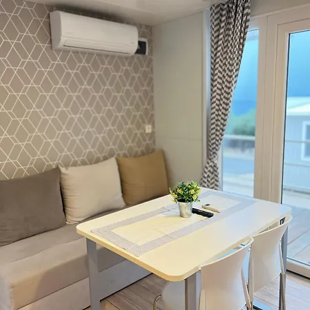 Camp Milo Moje Affittacamere Drvenik (Split-Dalmatia)