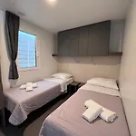 Camp Milo Moje 게스트하우스 4*