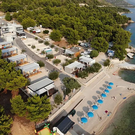 Maison d'hôtes Camp Milo Moje 4*