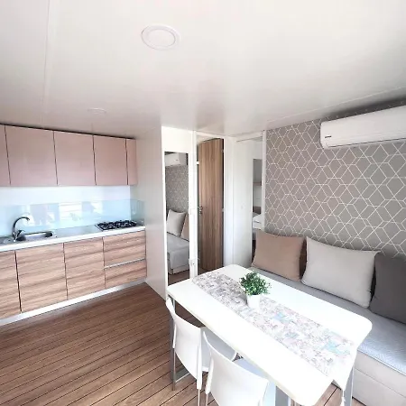 Camp Milo Moje Gostinjska kuća Drvenik (Split-Dalmatia)