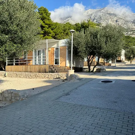 Camp Milo Moje Guest house 4*