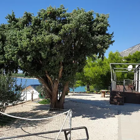 Camp Milo Moje