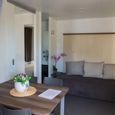 Camp Milo Moje Pensionat 4*