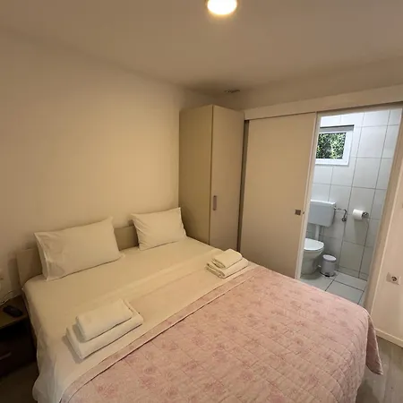 Gæstehus Camp Milo Moje Drvenik (Split-Dalmatia)