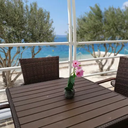 Guest house Camp Milo Moje Drvenik (Split-Dalmatia)