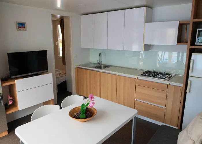 게스트하우스 Camp Milo Moje 드레베니크