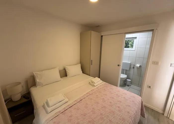 Gasthof Camp Milo Moje Drvenik (Split-Dalmatia)