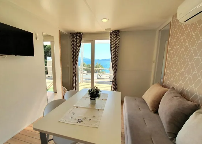 Camp Milo Moje 게스트하우스